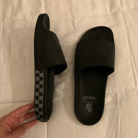 VANS // HARRY POTTER // deathly hallows slides - Picture 4 of 4
